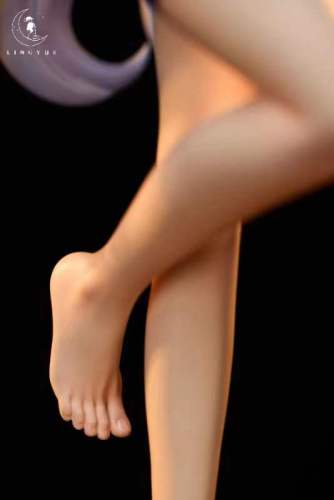 【Pre-order】Robin GK Resin Statue 1/4 Scale Ling Yue Studio