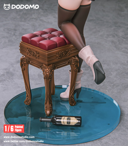 【Pre-order】Spy x Family Yor Red Sweater GK Resin Statue 1/6 Scale Dodomo Studio