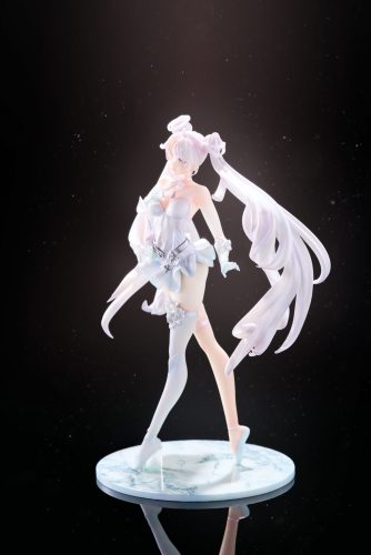 【Pre-order】Sailormoon Tsukino Usagi Formal Dress Princess Serenity Resin Statue 1/7 Scale CircleMax Studio