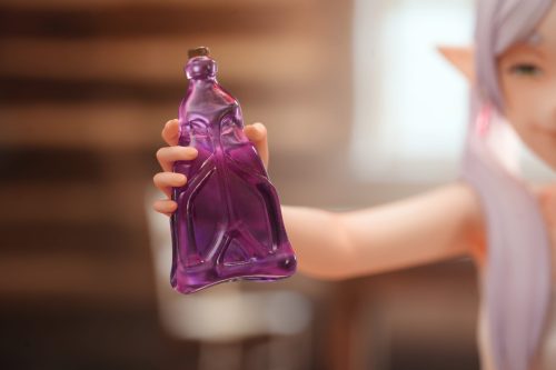 【Pre-order】QuietArt x Hera Studio 1/4 Scale Frieren Resin Statue