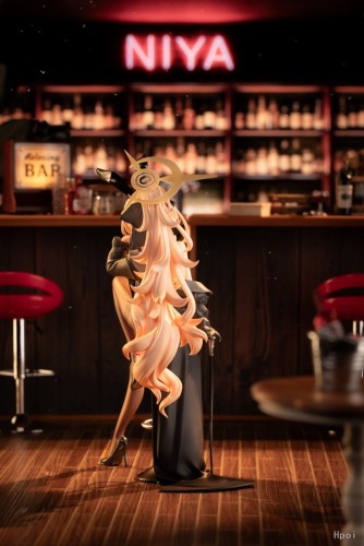 【Pre-order】PEPEHO Studio 1/7 Scale Smiling Professor Resin Statue