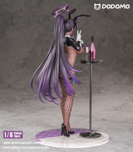【Pre-order】Dodomo Studio 1/6 Scale Kakudate Karin Reverse Bunny Girl Resin Statue