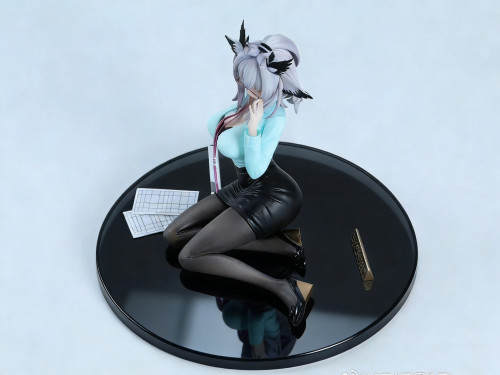 【Pre-order】DY studio 1/7 Scale White Owl OL Outfit Ver. GK Resin Statue