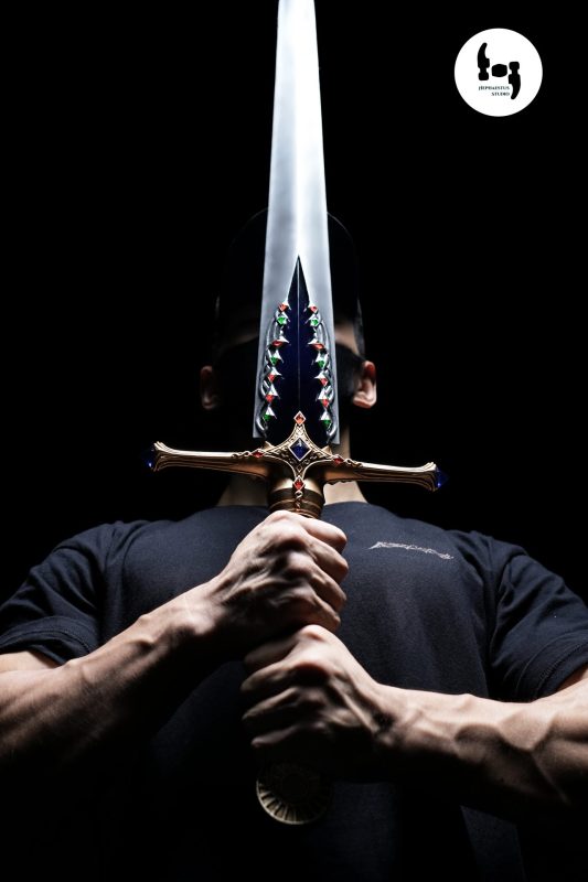 【Pre-order】Elden Ring Carian Knight’s Sword GK Resin Statue 1/1 Scale Hephaestus Studio