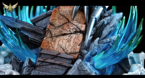 【Pre-order】Yu Gi Oh Blue Eyes White Dragon GK Resin Statue Sacred Wing Studio