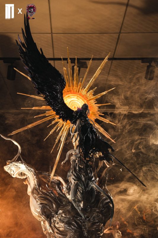 【Pre-order】Final Fantasy Anniversary Collection Sephiroth Statue Iron Curtain Studio