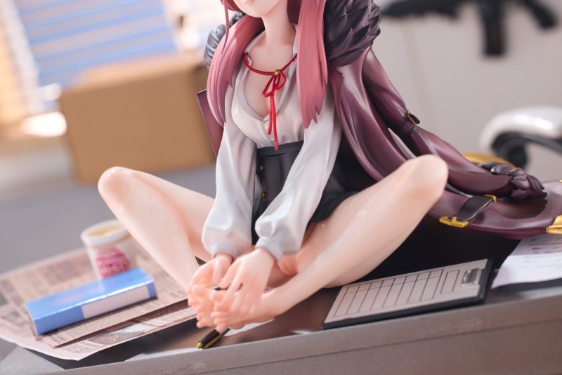 【Pre-order】Blue Archive Rikuhachima Aru GK Resin Statue 1/7 & 1/4 Scale Circle Max Studio