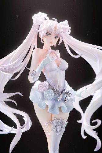 【Pre-order】Sailormoon Tsukino Usagi Formal Dress Princess Serenity Resin Statue 1/7 Scale CircleMax Studio
