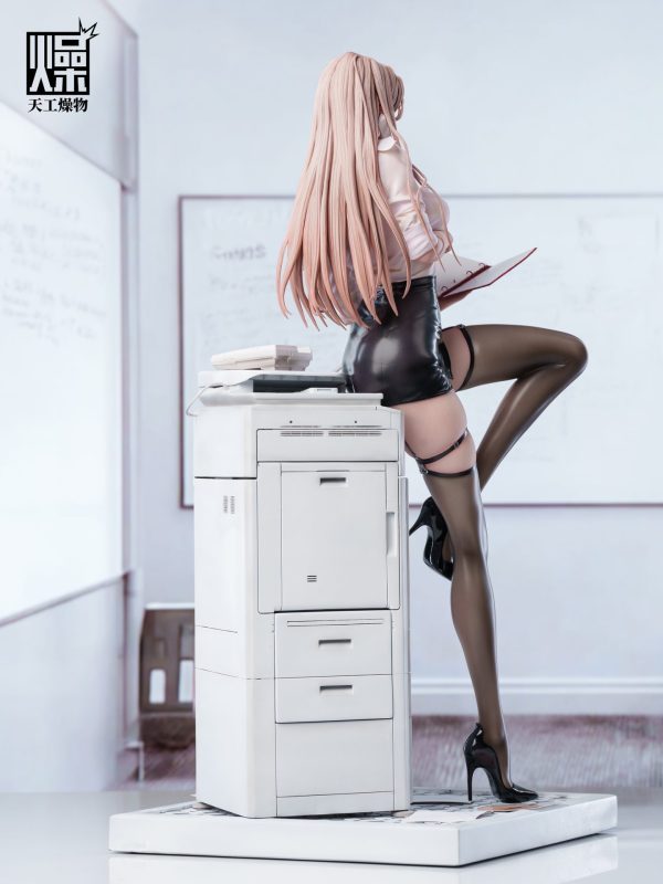 【Pre-order】Original Private Secretary Uniform Series Vol.2 LICENSED Resin Statue 1/4 Scale TGZW Studio