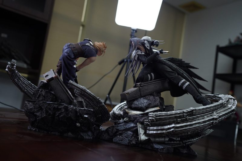 【Pre-order】The ONES Studio 1/6 Scale Cloud vs Sephiroth 2.0 Resin Statue