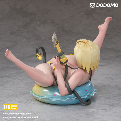 【Pre-order】Dodomo Studio 1/6 Scale Seaside vacation Elegg Resin Statue