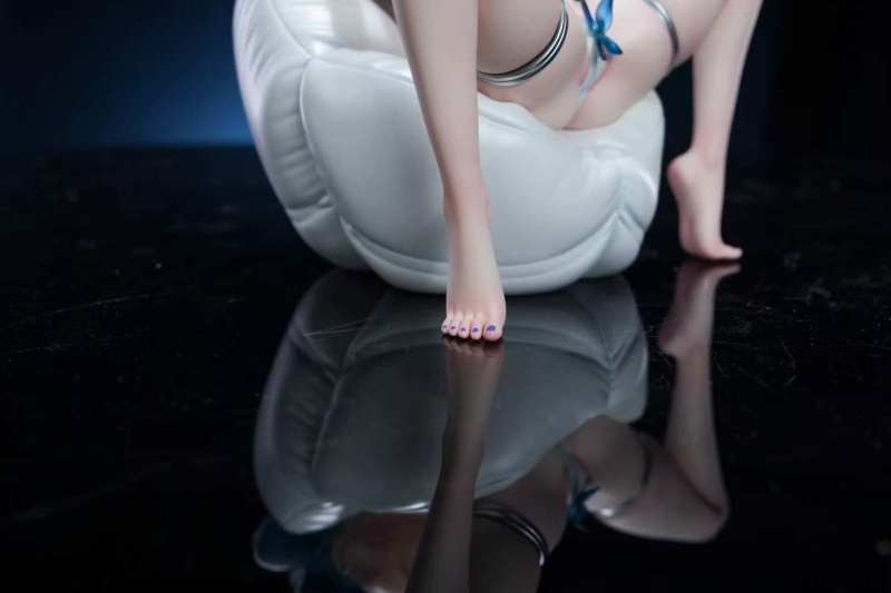 【Pre-order】New Age Studio  The Shorekeeper Resin Statue