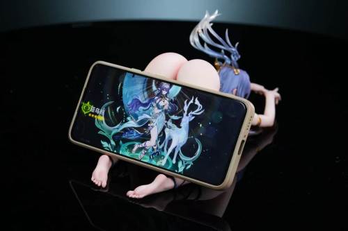 【Pre-order】New Age Studio Deer Girl Resin Statue