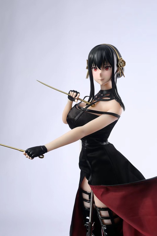 【Pre-order】YuZhaiRenXing Studio Yhor Forgher PVC Statue