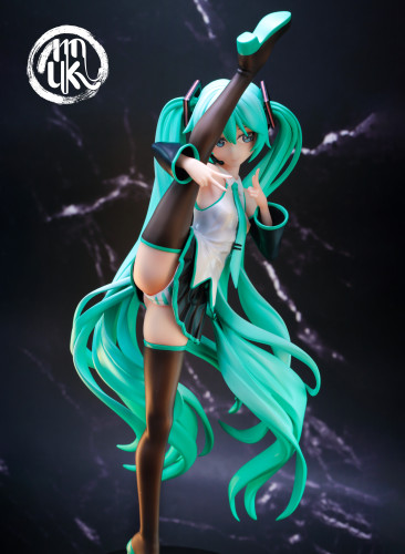 【Pre-order】MoKu Studio 1/6 &1/4 Scale Hatsune Miku Resin Statue