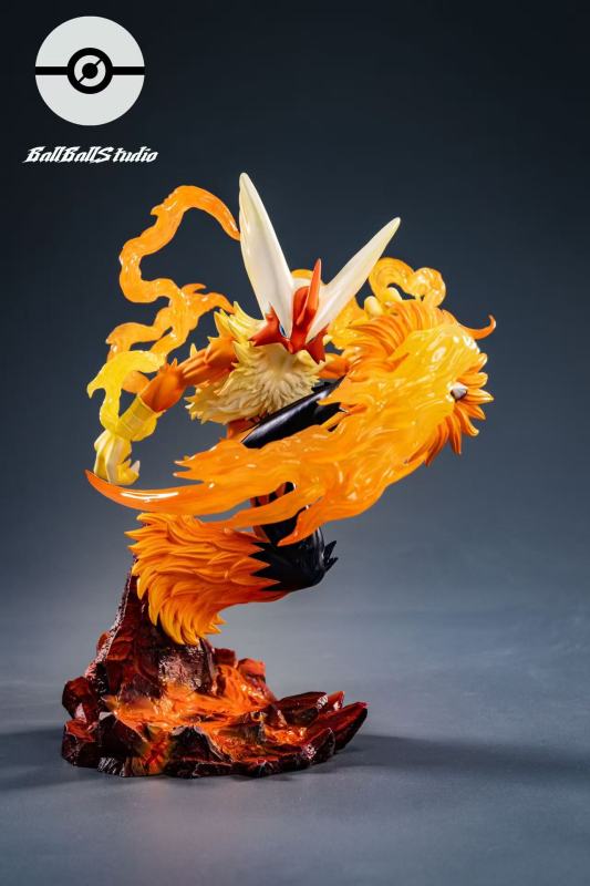 【Pre-order】Ball Ball Studio Blaziken Mega Resin Statue