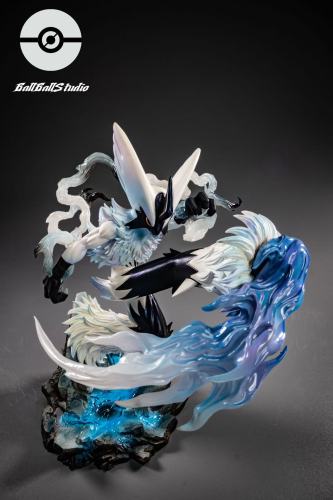 【Pre-order】Ball Ball Studio Blaziken Mega Resin Statue