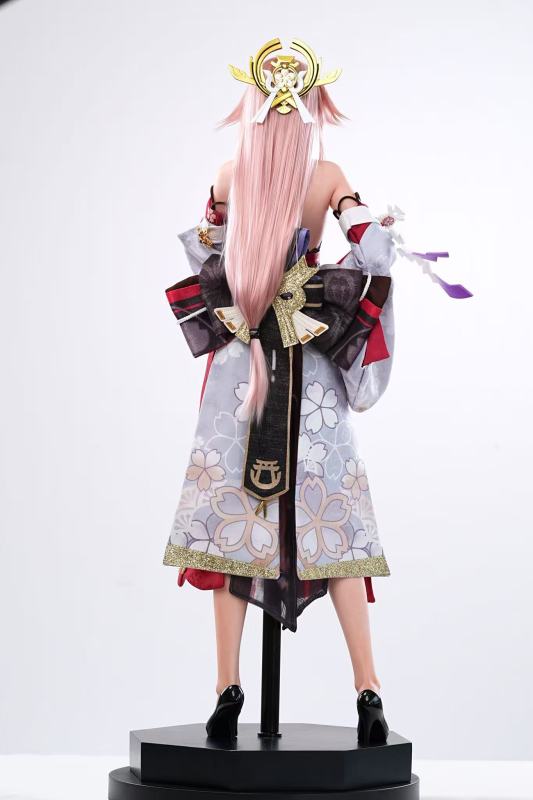 【Pre-order】Weyland Bioscience Studio Owari Resin Statue