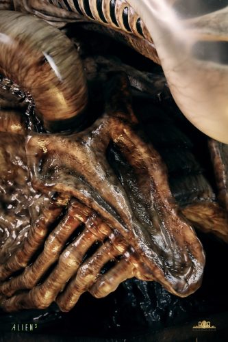 【Pre-order】Deep Tale Studio Life-Size Dog Alien Bust Alien Resin Statue