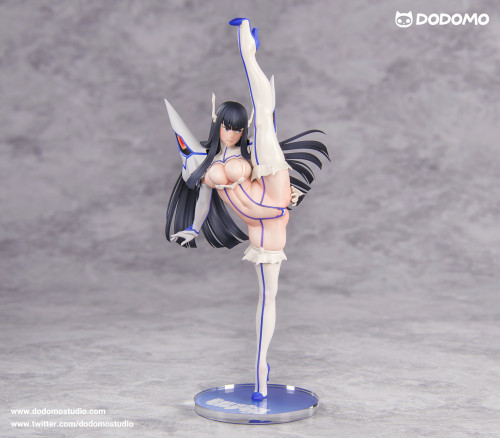 【Pre-order】Dodomo Studio 1/6 Scale Satsuki Kiryuin X Ryuko Matoi Resin Statue