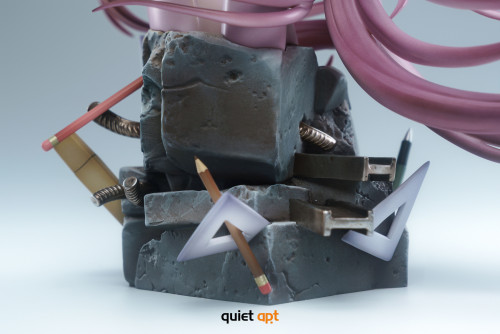 【Pre-order】QuietArt Studio 1/4 Scale Hitagi Senjougahara Resin Statue