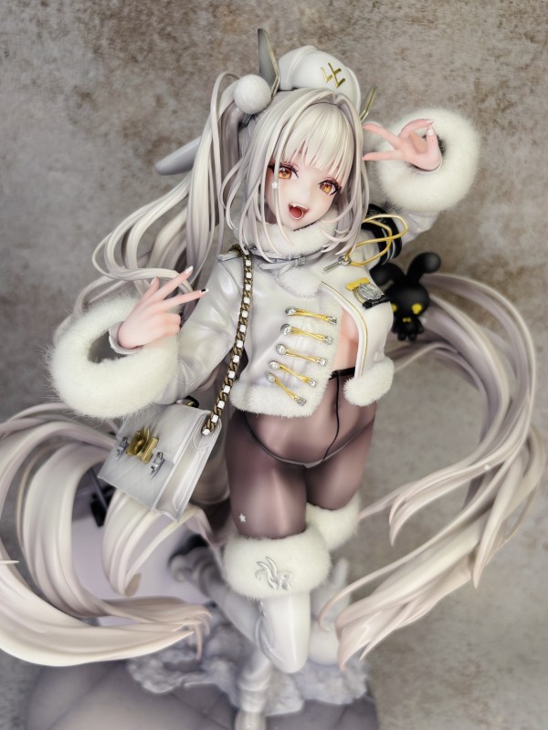 【Pre-order】Meow House Studio 1/6 Scale White Rabbit Lucky Train Resin Statue
