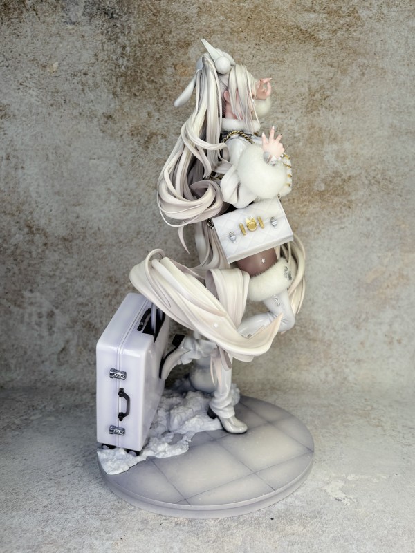 【Pre-order】Meow House Studio 1/6 Scale White Rabbit Lucky Train Resin Statue