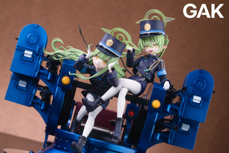 【Pre-order】GAK Studio 1/7 Scale Tachibana Hikari & Tachibana Nozomi (Railway Twins) Resin Statue
