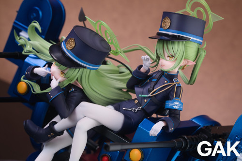【Pre-order】GAK Studio 1/7 Scale Tachibana Hikari & Tachibana Nozomi (Railway Twins) Resin Statue