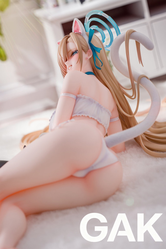 【Pre-order】GAK Team Studio 1/7 Scale Ichinose Asuna (Cat-Ear Version) Resin Statue