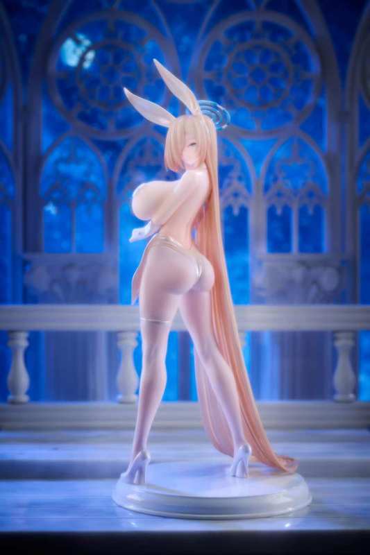 【Pre-order】Blue Archive Studio 1/7 Scale Asuna Ichinose (Bunny Girl) Resin Statue