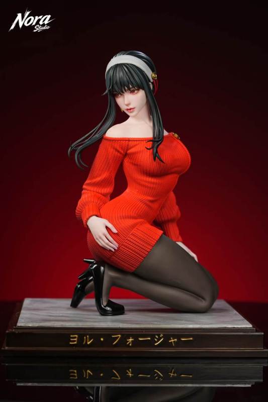 【Pre-order】Nora Studio 1/4 Scale Mrs. Yor Resin Statue