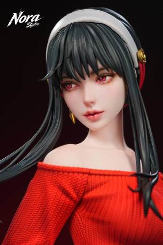 【Pre-order】Nora Studio 1/4 Scale Mrs. Yor Resin Statue