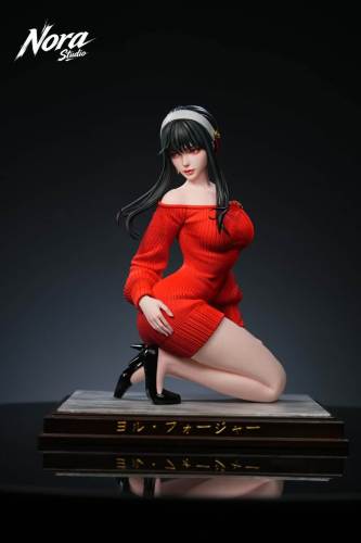 【Pre-order】Nora Studio 1/4 Scale Mrs. Yor Resin Statue