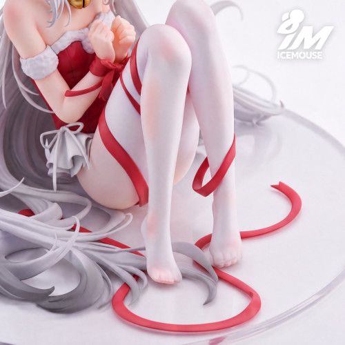 【Pre-order】ICEMOUSE Studio 1/6 Scale Christmas Xiaonai (Xin-Nai) Resin Statue