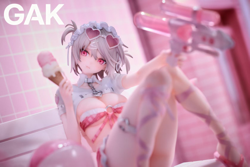 【Pre-order】GAK Studio 1/6 Scale Water Gun Girl Strawberry Ribbon Resin Statue